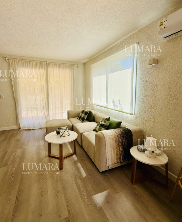 Alquiler anual o invernal de apartamento duplex con parrillero propio en Rincón del Indio · Foto 3