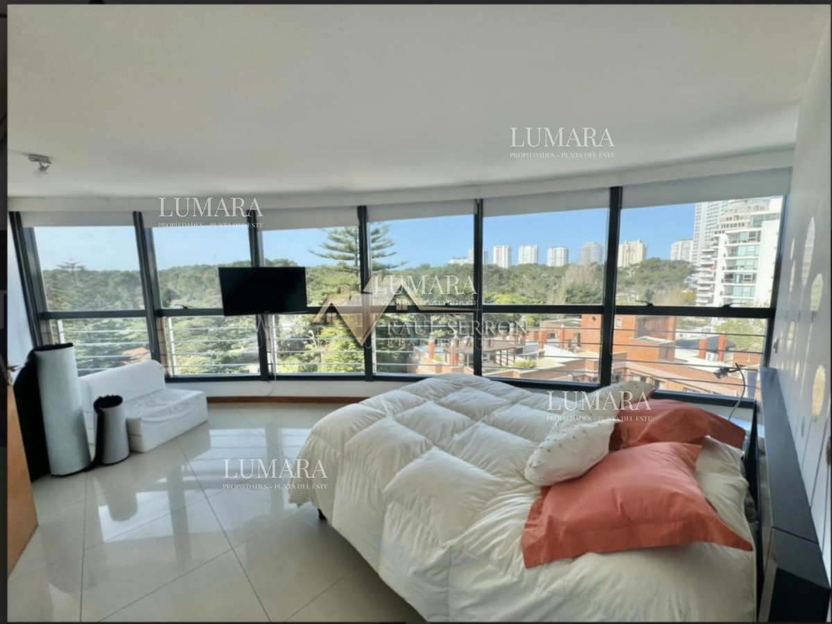 Venta apto en edificio Tressesenta 3 dorm 3 baños