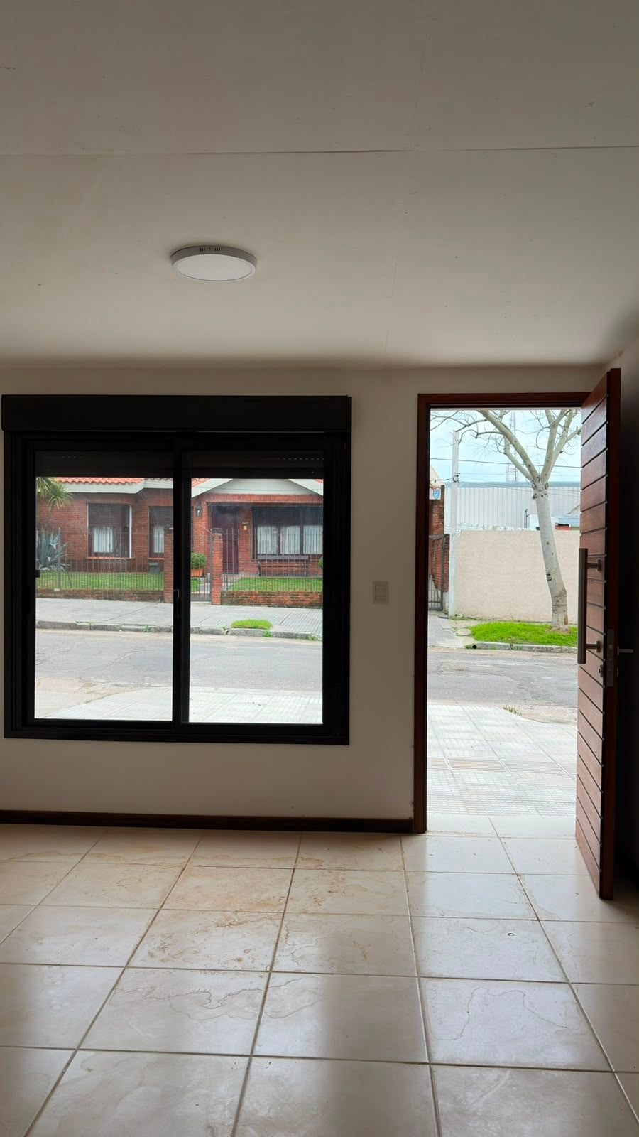 Casa en venta c/ cochera en Florida - foto 5