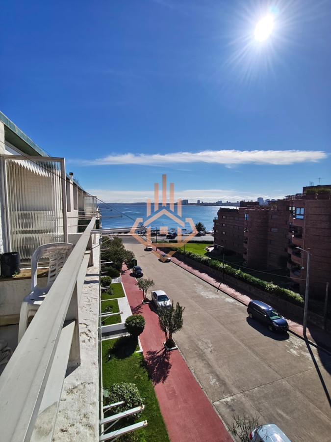 Foto 5 de 30