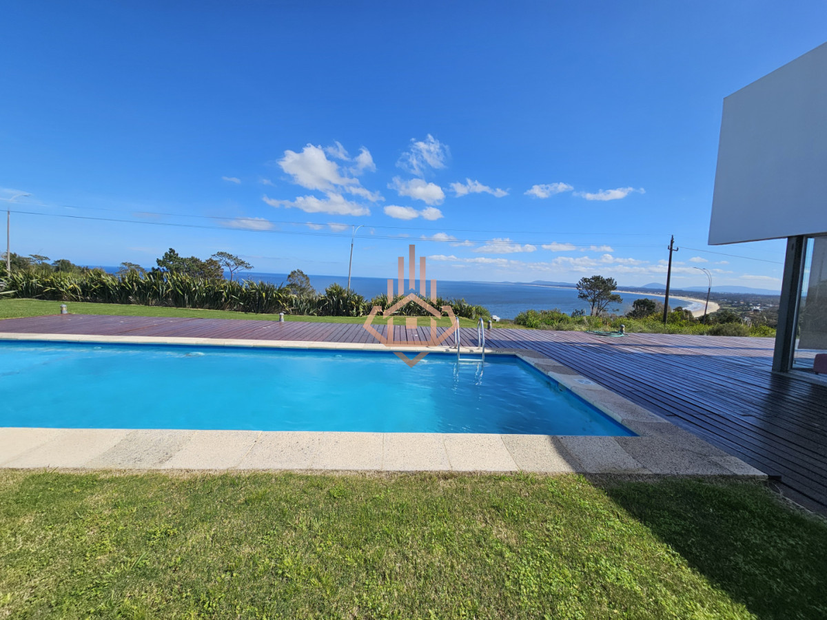 Apartamento en venta en Punta Ballena