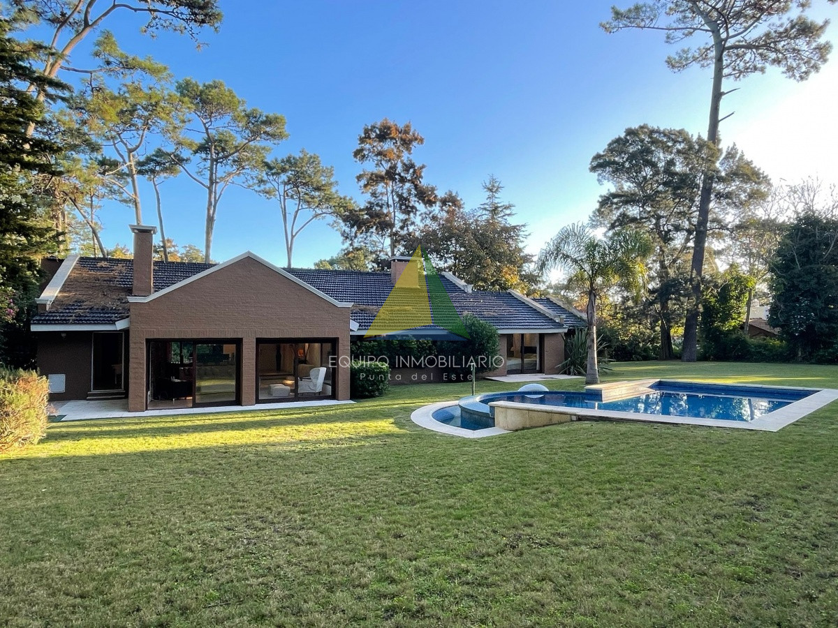 Magnifica residencia  en San Rafael - Ref : EQP5042