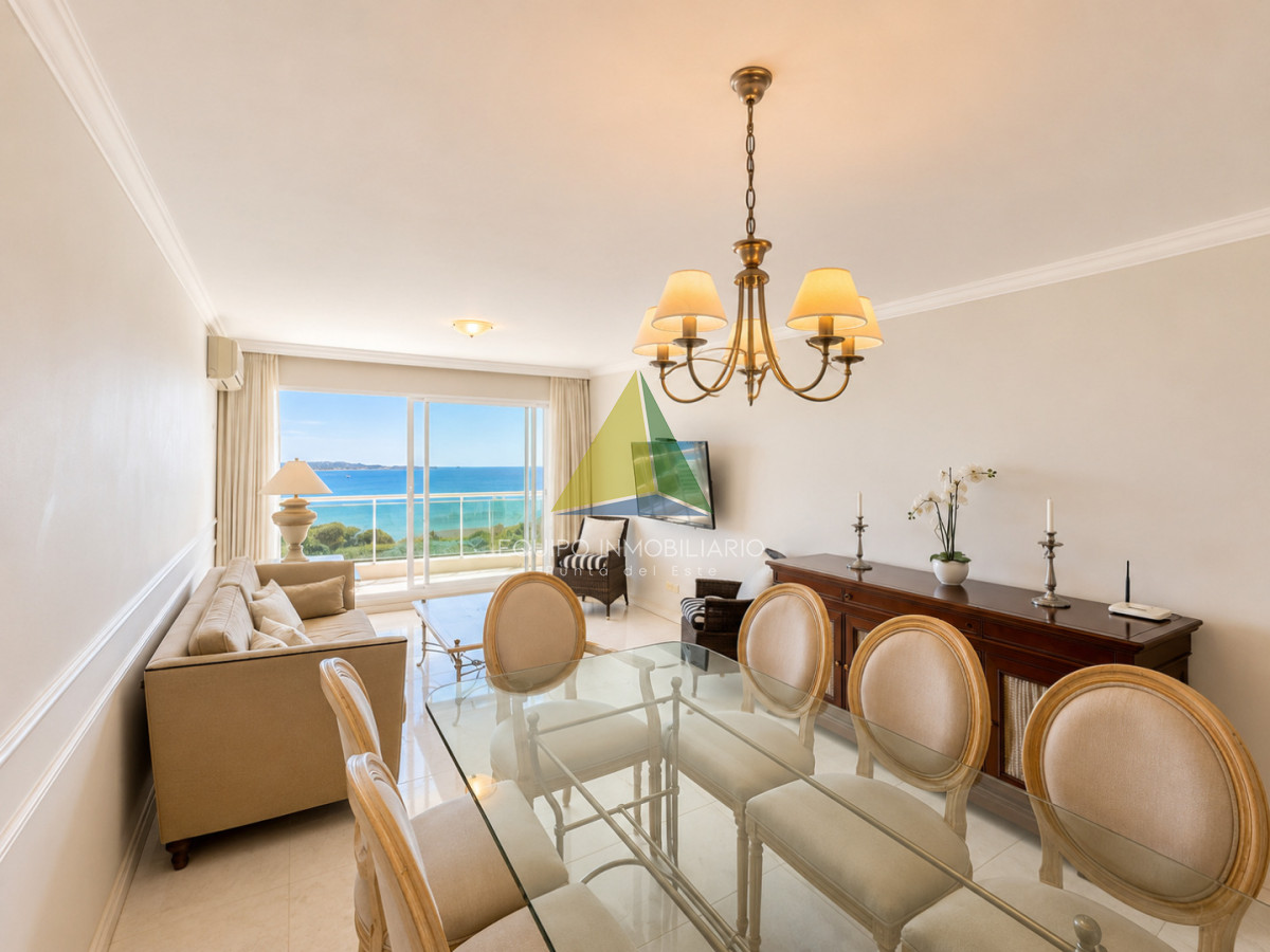 Apartamento de 3 Dormitorios sobre Playa Mansa, en Venta y Alquiler - Ref : EQP5986