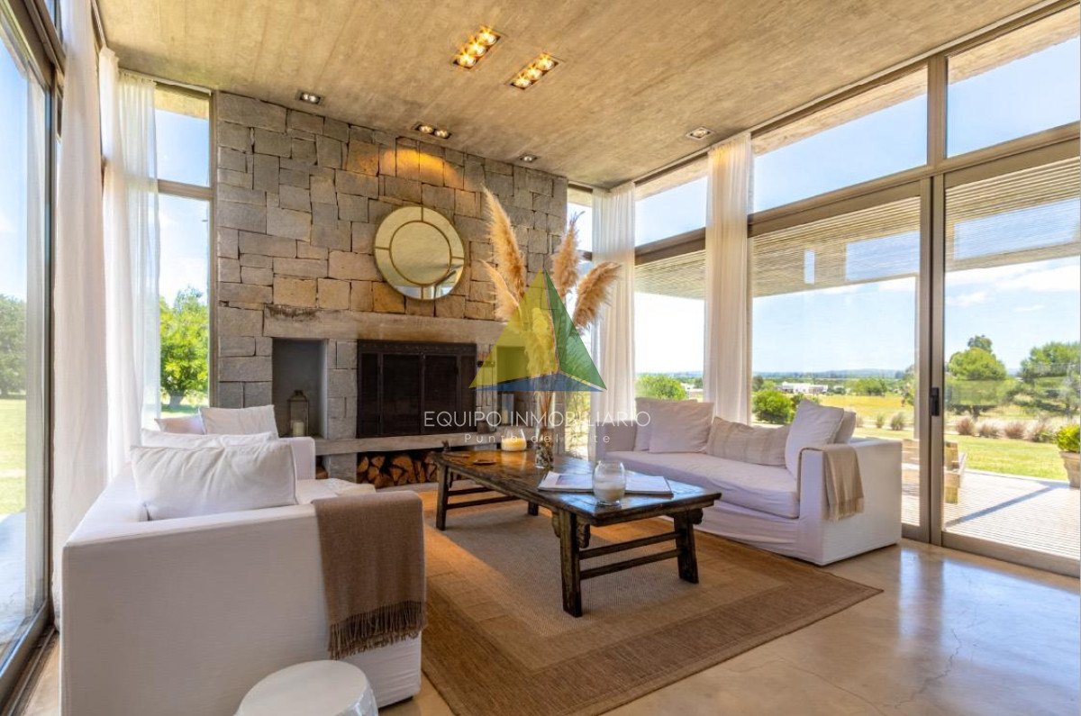 Hermosa casa en venta - Ref : EQP6509