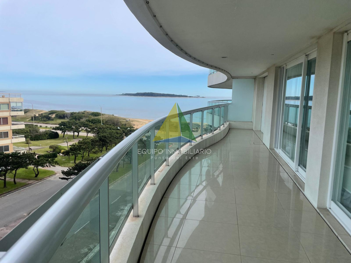 Apartamento en primera fila mansa con todos los servicios - Ref : EQP6865