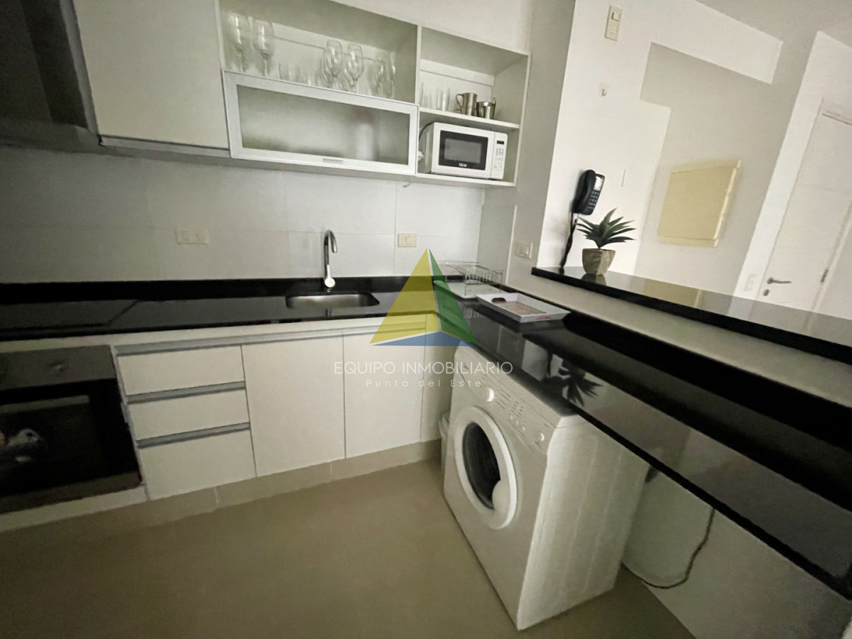 Apartamento en Alquiler Anual   Torre Nueva con Servicios. Vista al Mar - Ref : EQP8136 · Foto 6