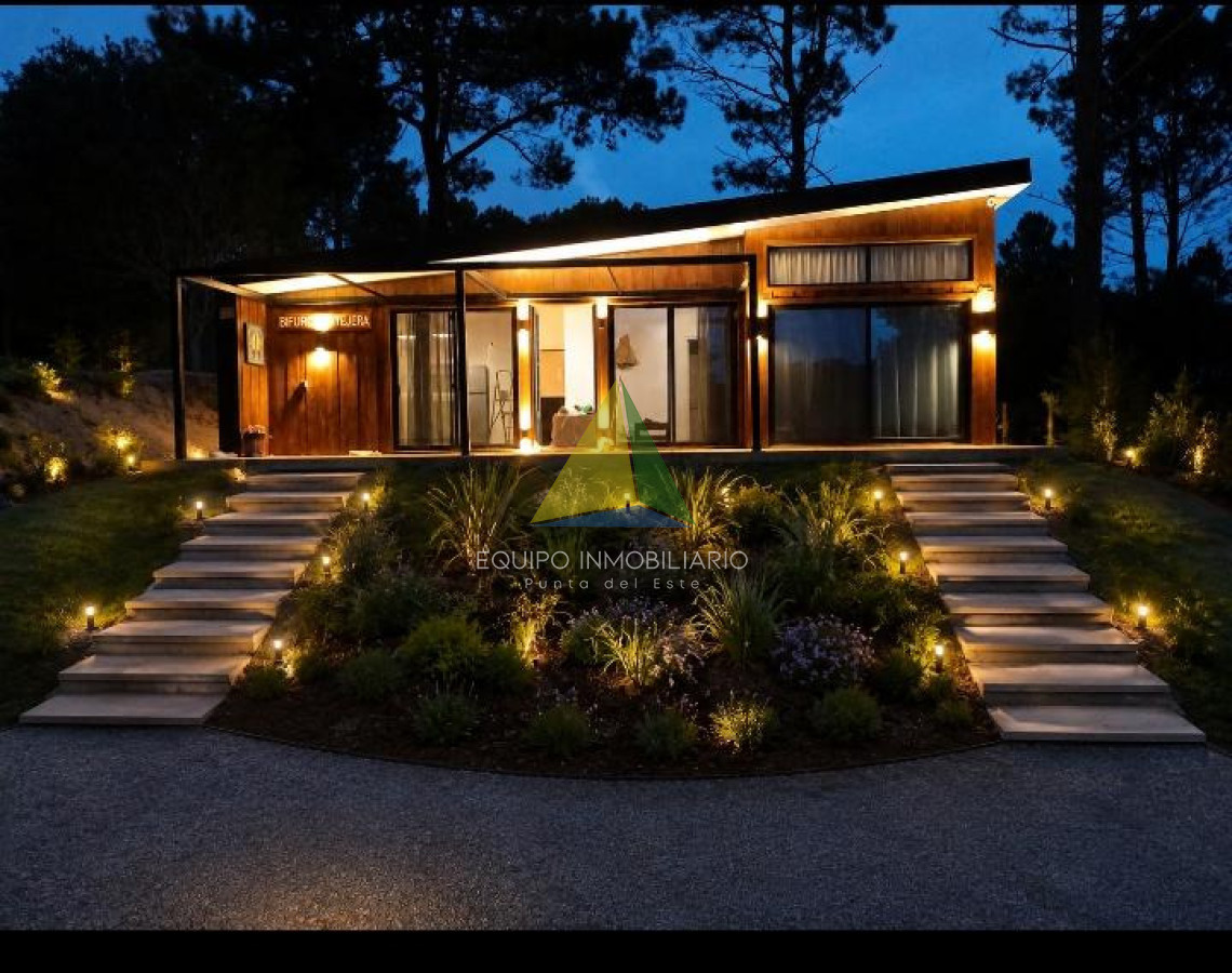 Casa en Chihuahua a estrenar con vista al Arroyo - Ref : EQP8322