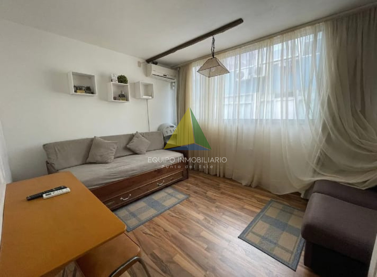 Monoambiente en venta en Península
