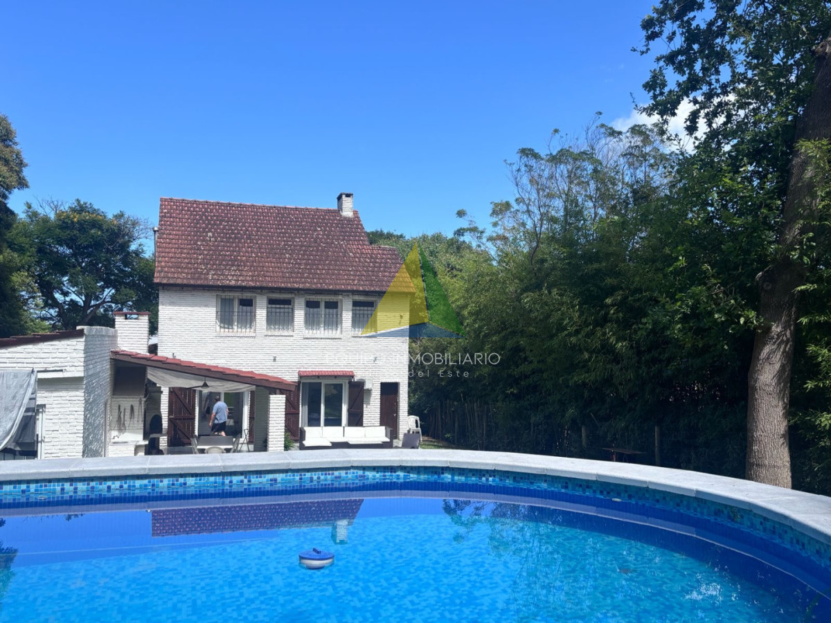 Casa en venta en Punta Ballena