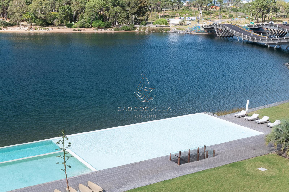 En venta y alquiler Penthouse en Delamar