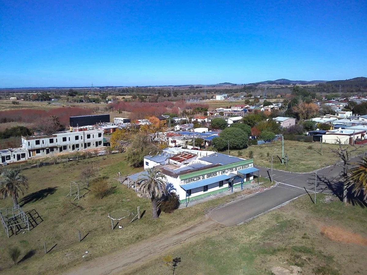 Venta Casa esquinera con gran terreno en Pan de Azúcar