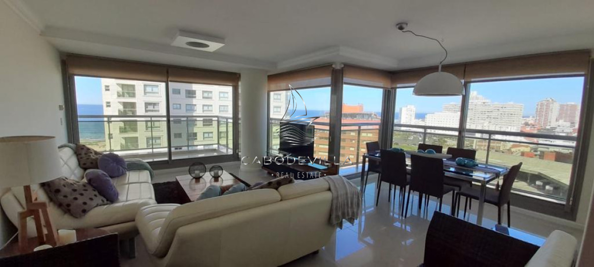 Apartamento en alquiler anual de 2 dormitorios, Playa Brava