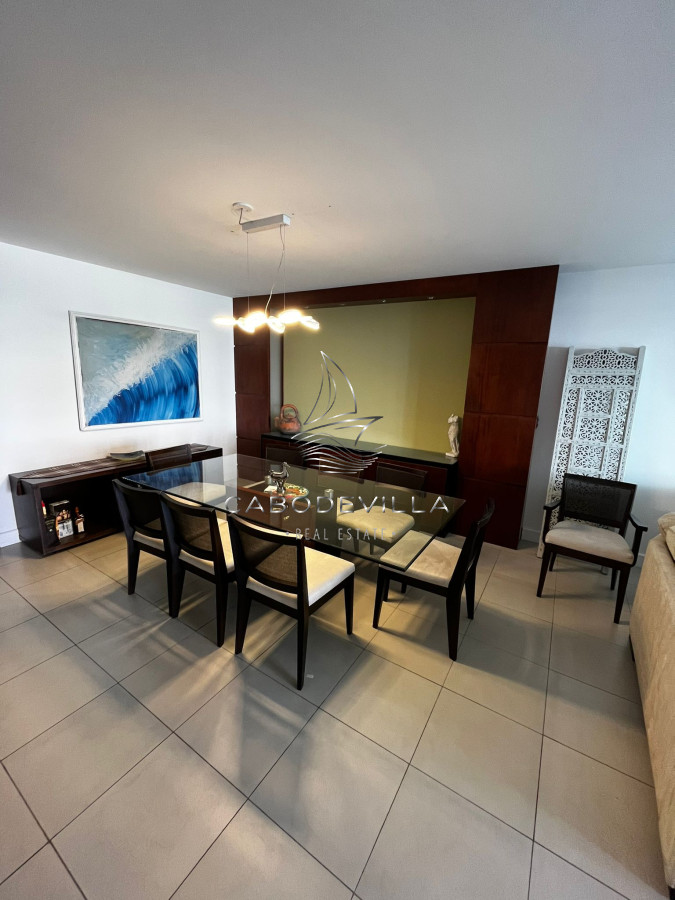 En alquiler anual   apartamento de 3 dormitorios, playa brava · Foto 4
