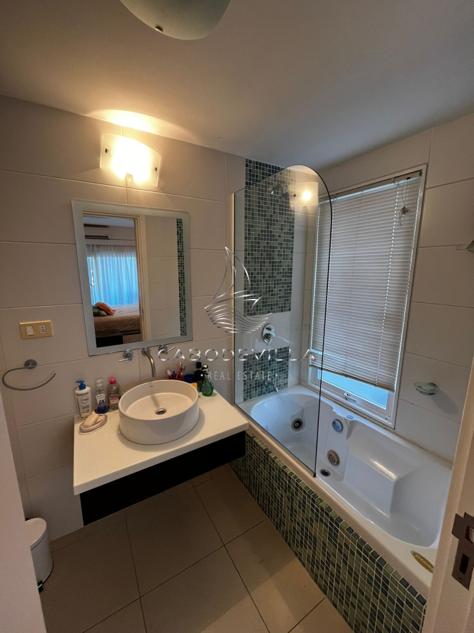 En alquiler anual   apartamento de 3 dormitorios, playa brava · Foto 9