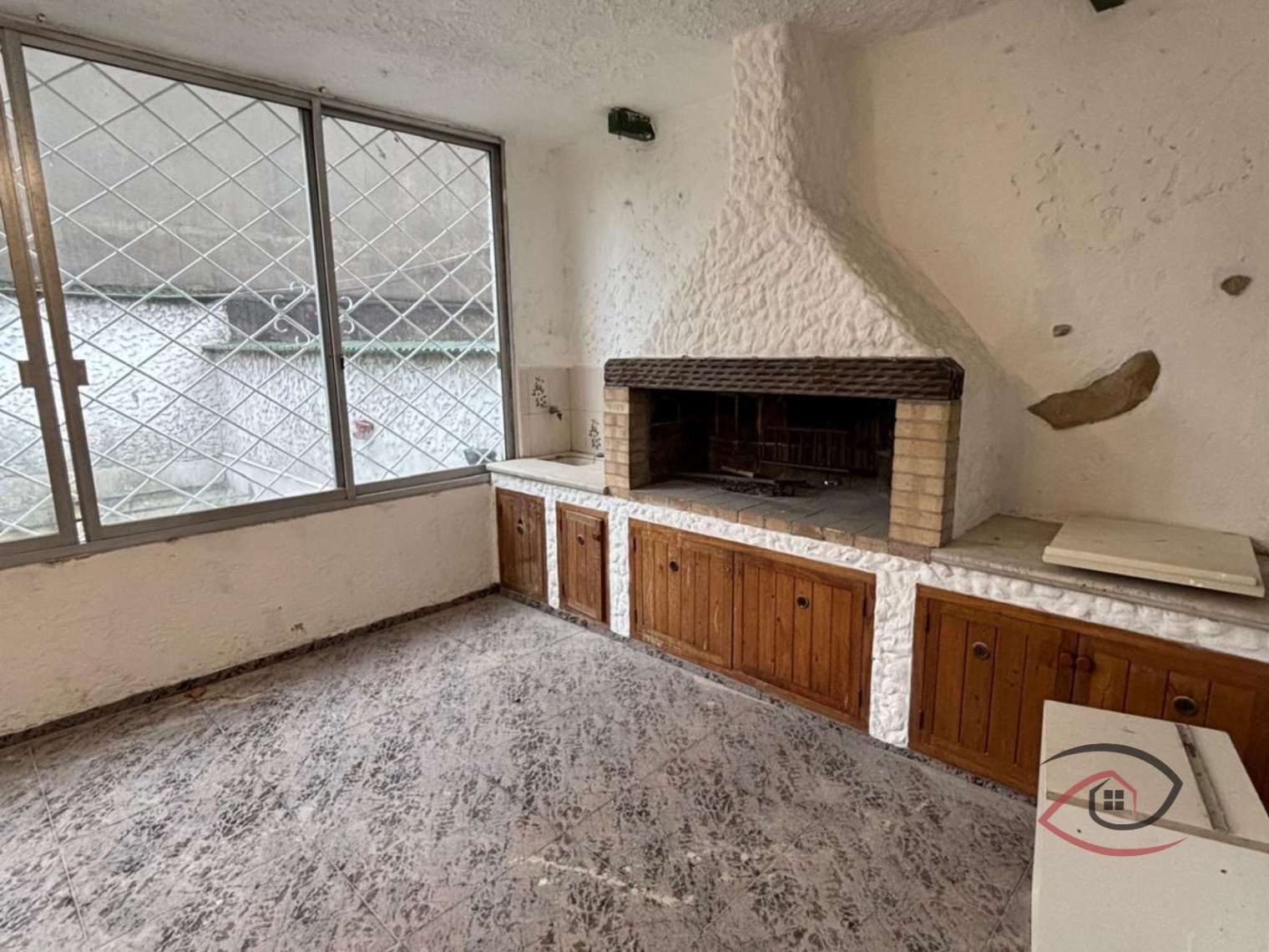 Oficina + vivienda en Cordón | Amplios espacios y doble acceso