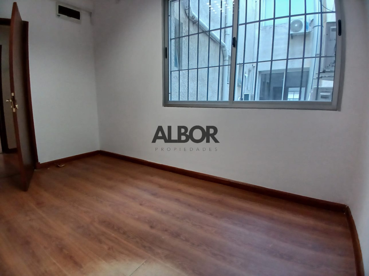 Alquiler Oficina 1 Ambiente - Ciudad Vieja · Foto 10