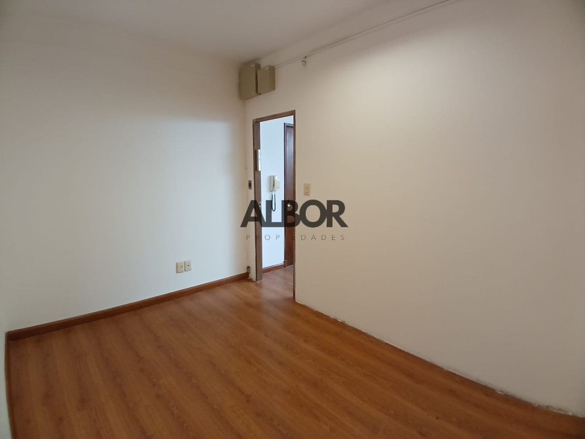 Alquiler Oficina 1 Ambiente - Ciudad Vieja · Foto 8