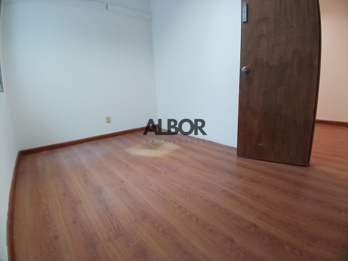 Alquiler Oficina 1 Ambiente - Ciudad Vieja · Foto 9