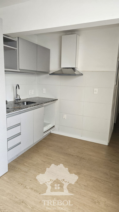 Apartamento en Montevideo, Palermo · Foto 3