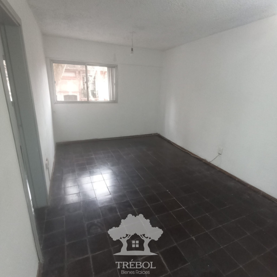 Alquiler Apartamento 1 Dormitorios Centro Montevideo D · Foto 4
