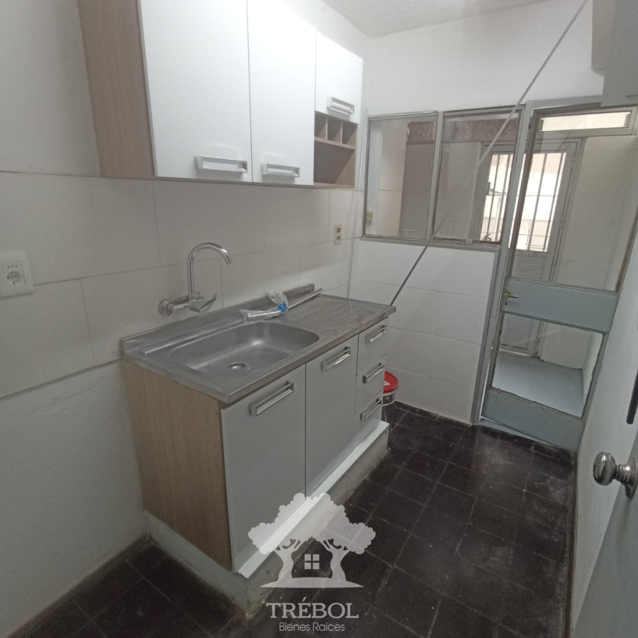 Alquiler Apartamento 1 Dormitorios Centro Montevideo D · Foto 11
