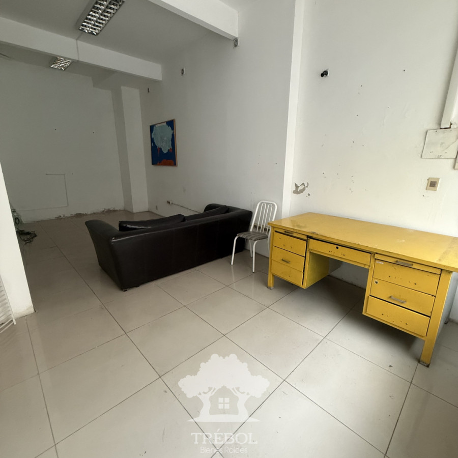 Alquiler local comercial Ciudad vieja Montevideo G · Foto 9