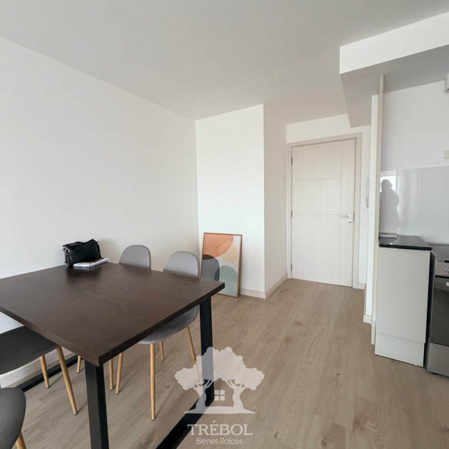 Alquiler Apartamento 2 Dormitorios Tres Cruces Montevideo V · Foto 11