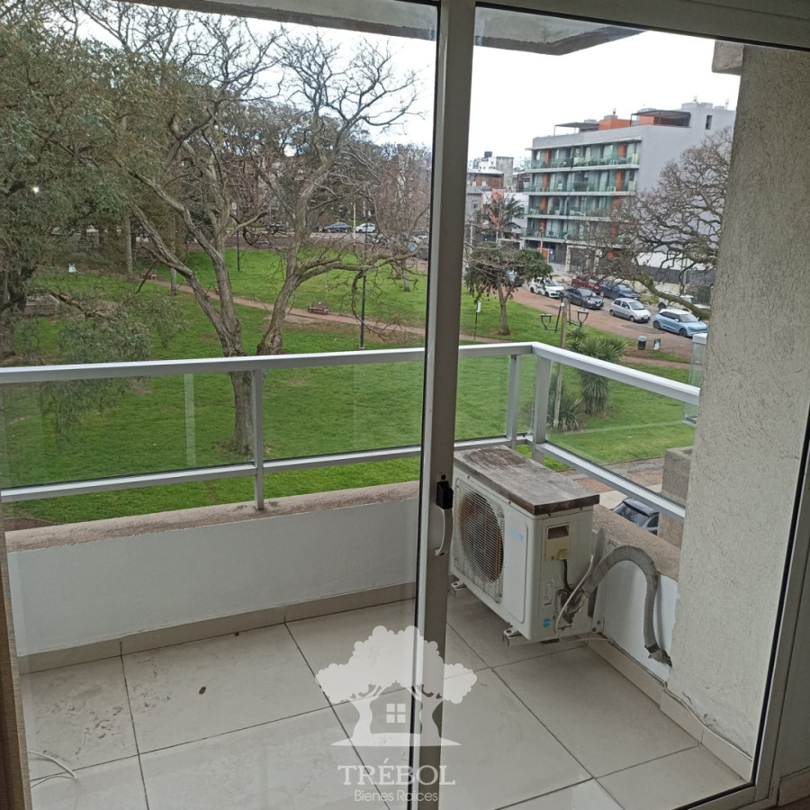 Alquiler Apartamento Monoambiente  Puertito de Buceo Montevideo D · Foto 1