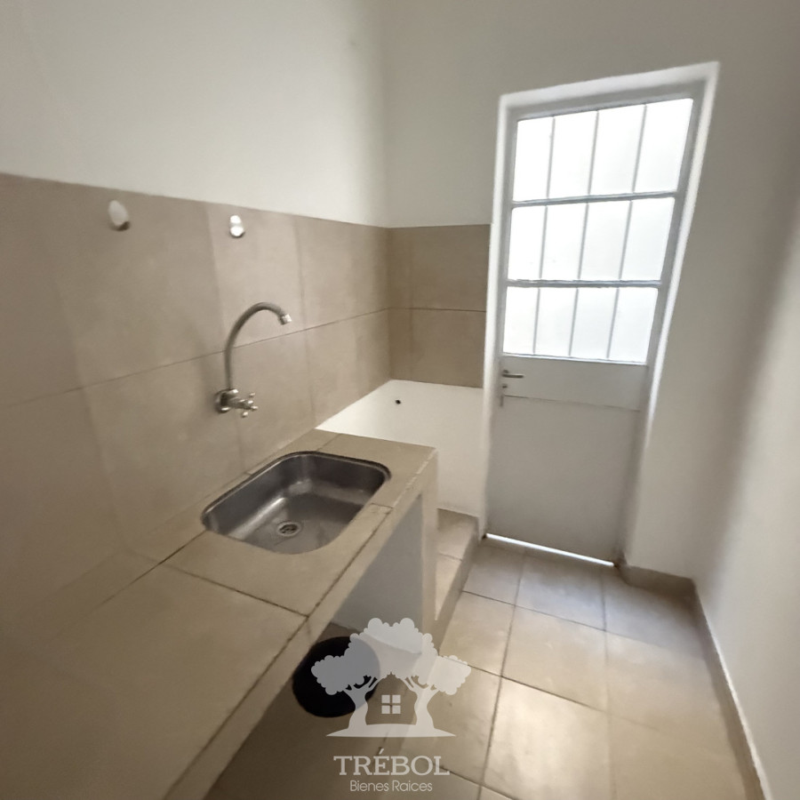 Alquiler Apartamento 2 Dormitorios Centro Montevideo B · Foto 10