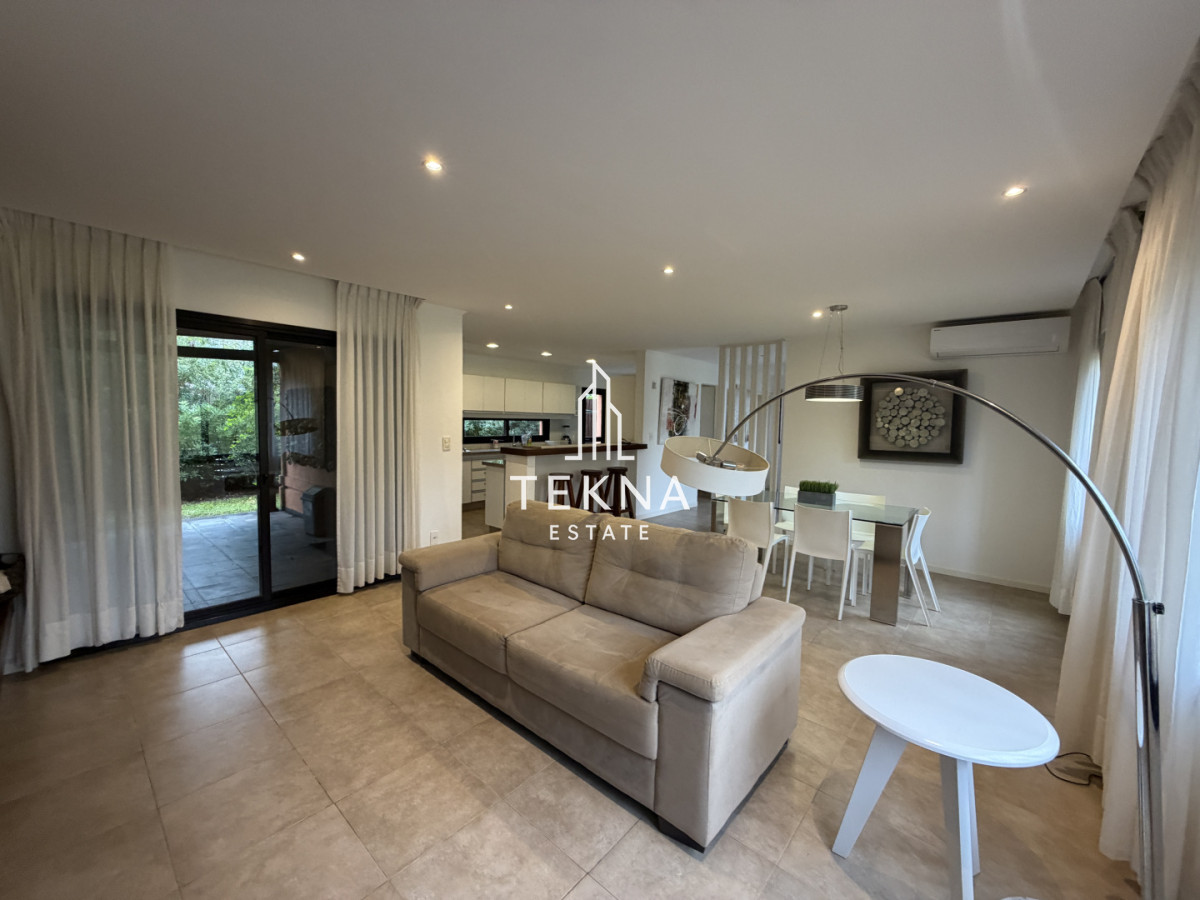 Casa en venta en Pinares