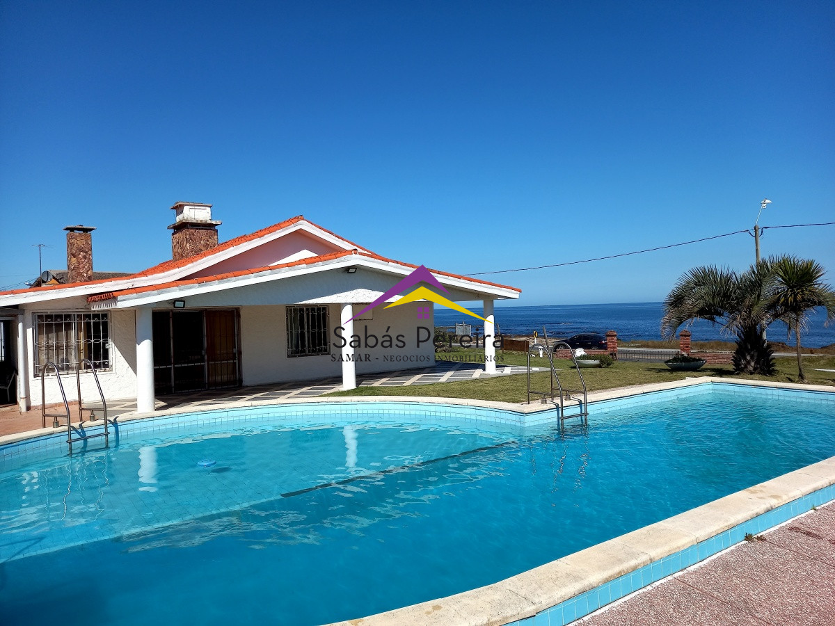 Venta casa 4 dormitorios, 5 baños, Playa Grande, Maldonado.