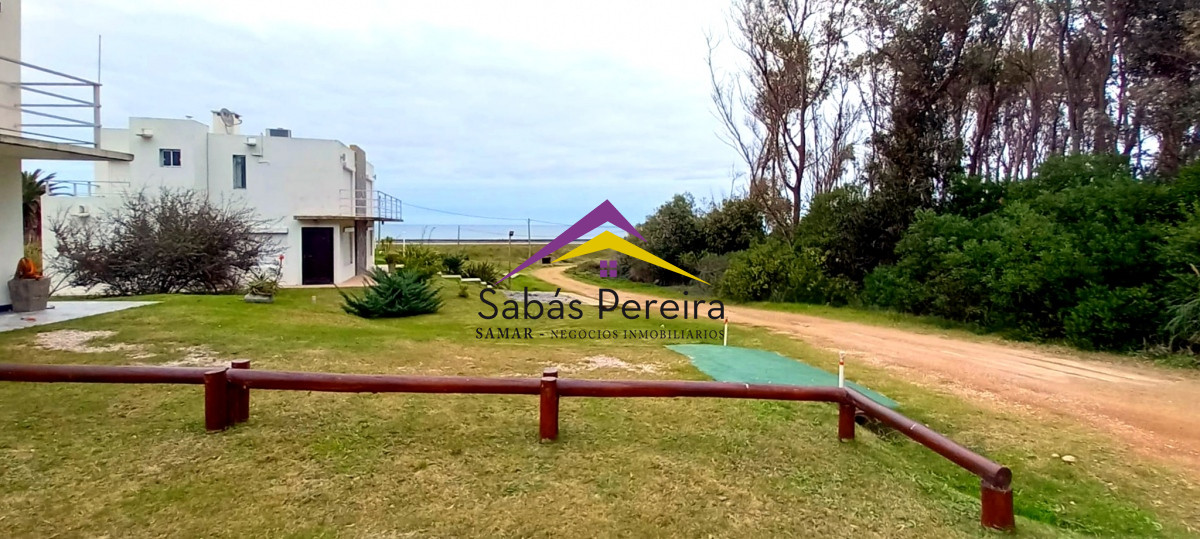 Venta casa 2 dormitorio,2 baño. Bella Vista, Piriápolis, Maldonado.
