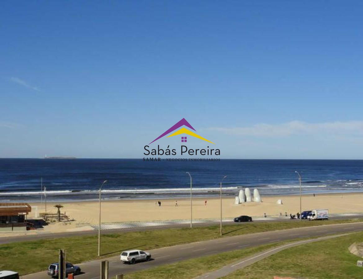 Apartamento en Península, 2 dormitorios en Torre de Categoría
