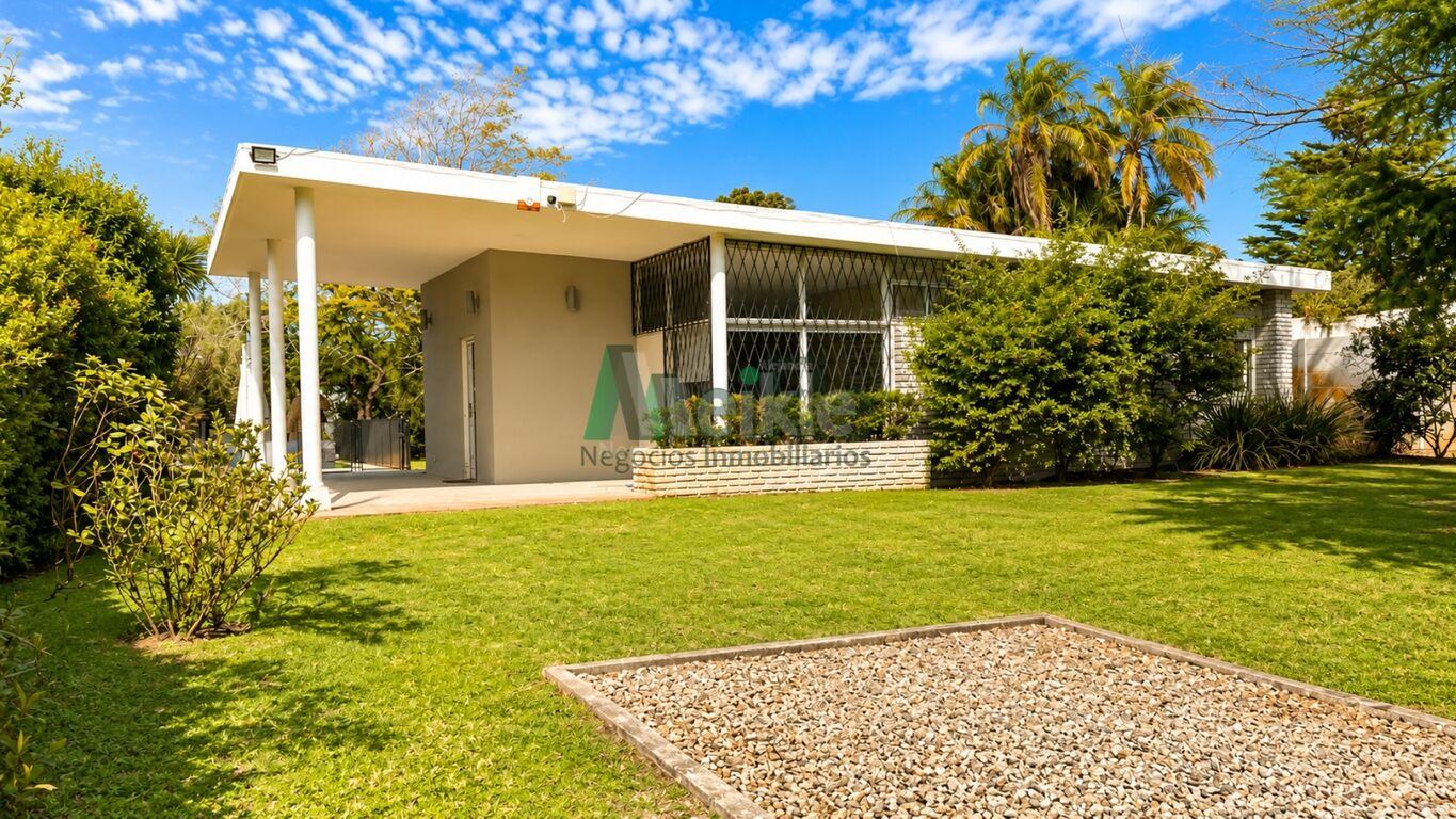 Alquiler casa El Pinar con piscina