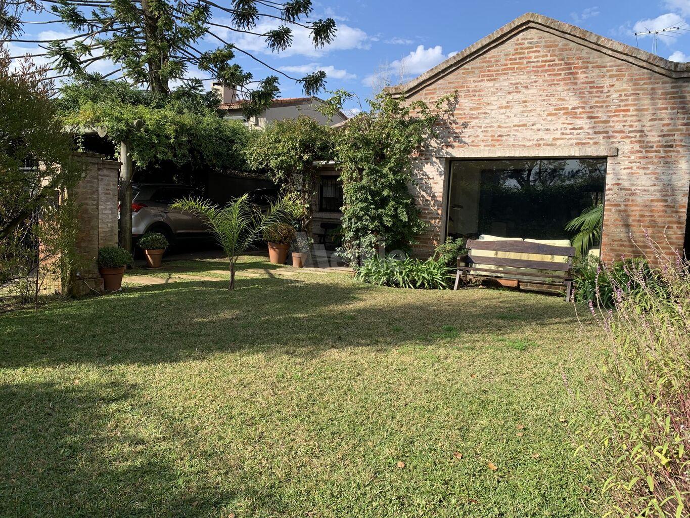 Casa en alquiler Parque Miramar