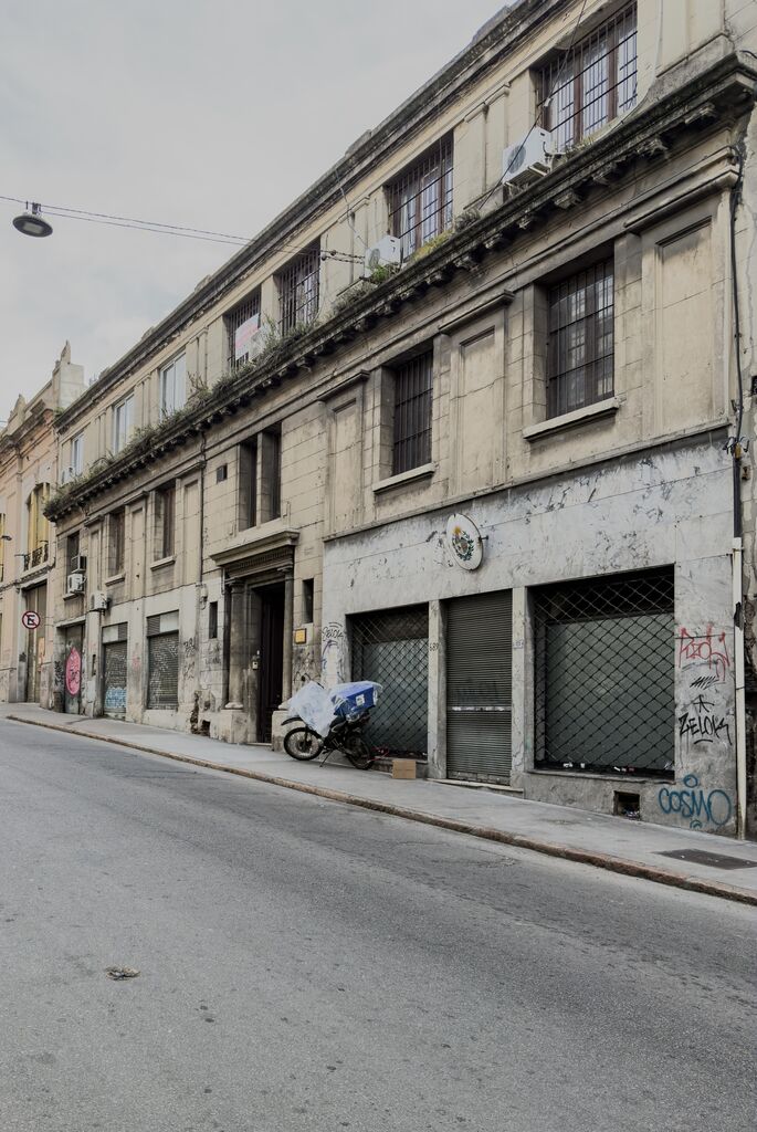 Alquiler de oficina en Ciudad Vieja - Edificio Patrimonial