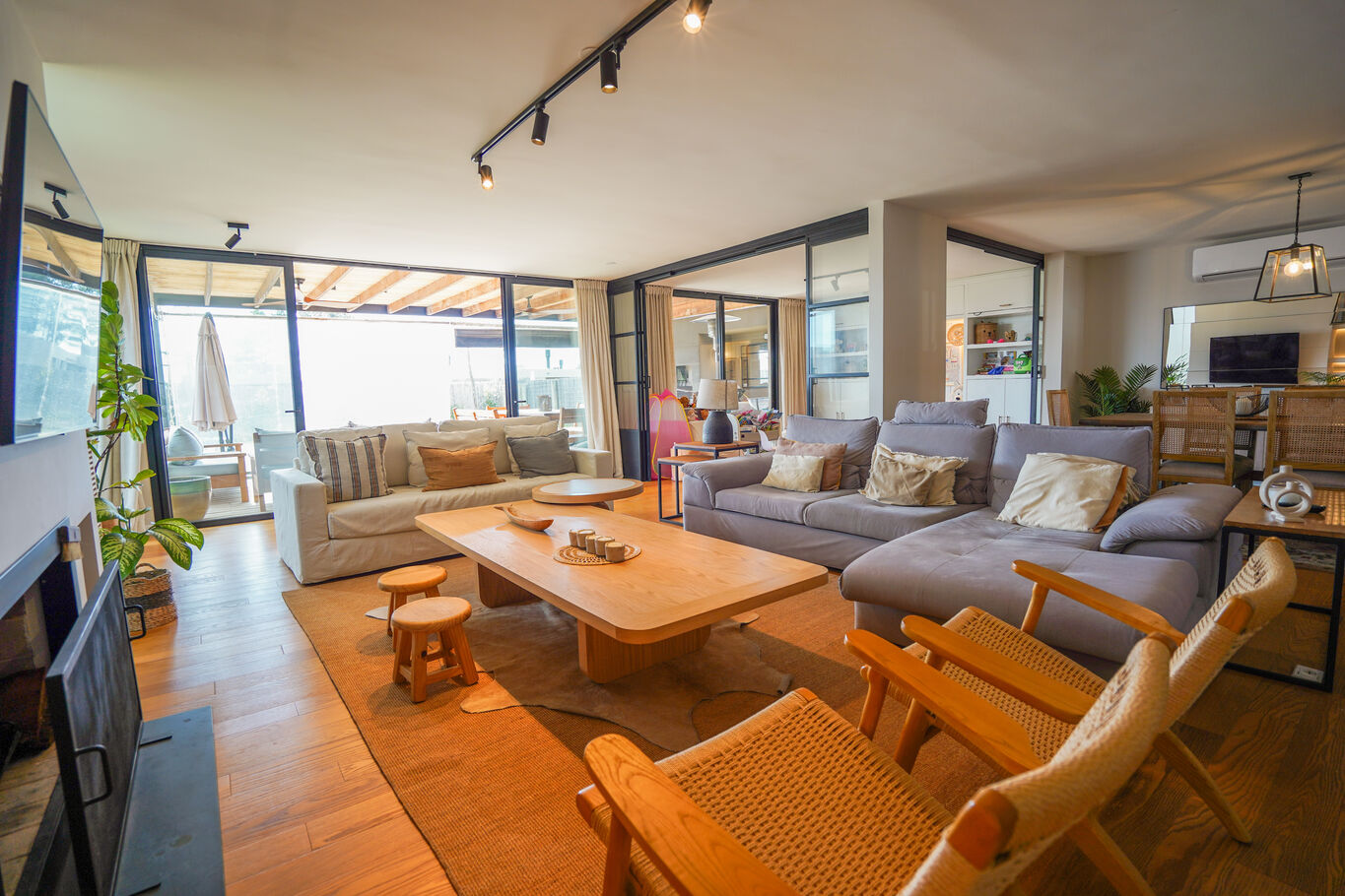 Casa en venta en exclusiva - 3 Dormitorios + Servicio | Huertas de los Horneros - foto 4