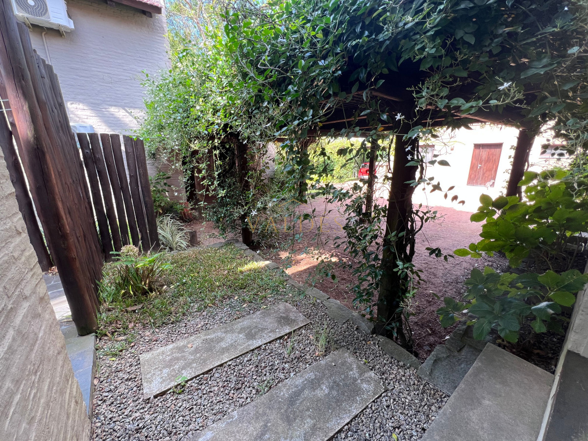 Casa duplex alquiler anual en barrio privado 2 dormitorios · Foto 12