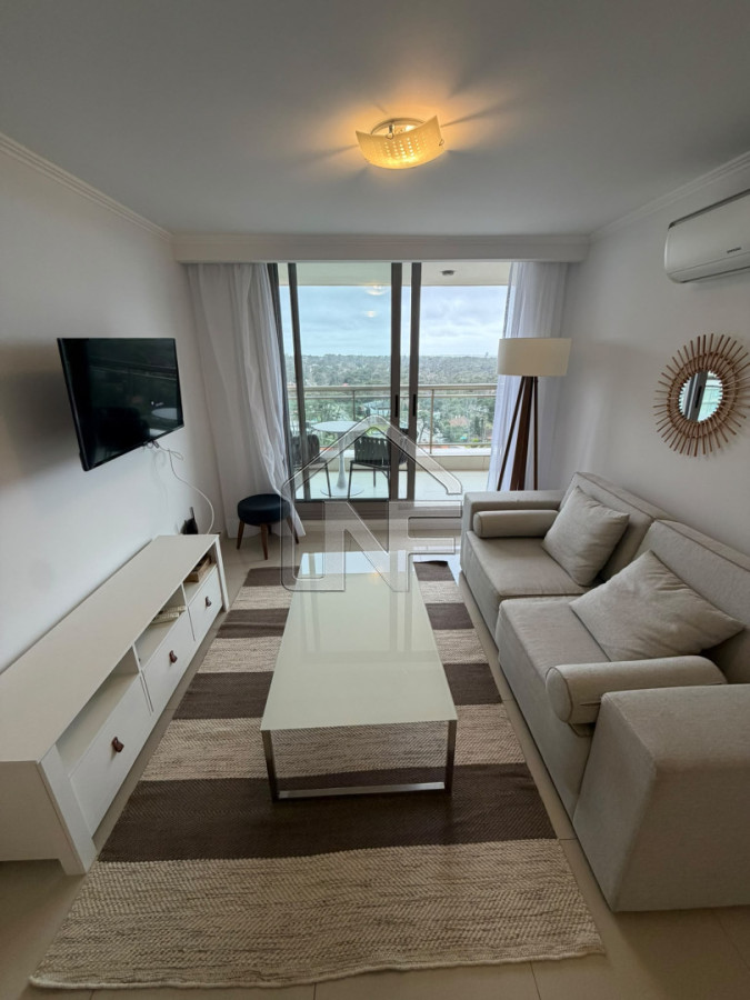 Apartamento, Alquiler Anual · Foto 2