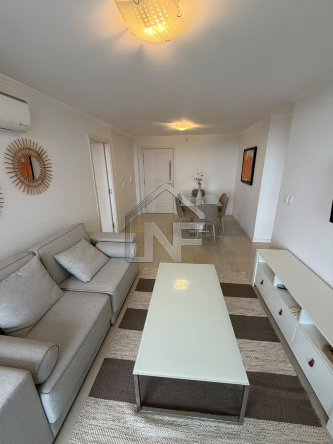 Apartamento, Alquiler Anual · Foto 4