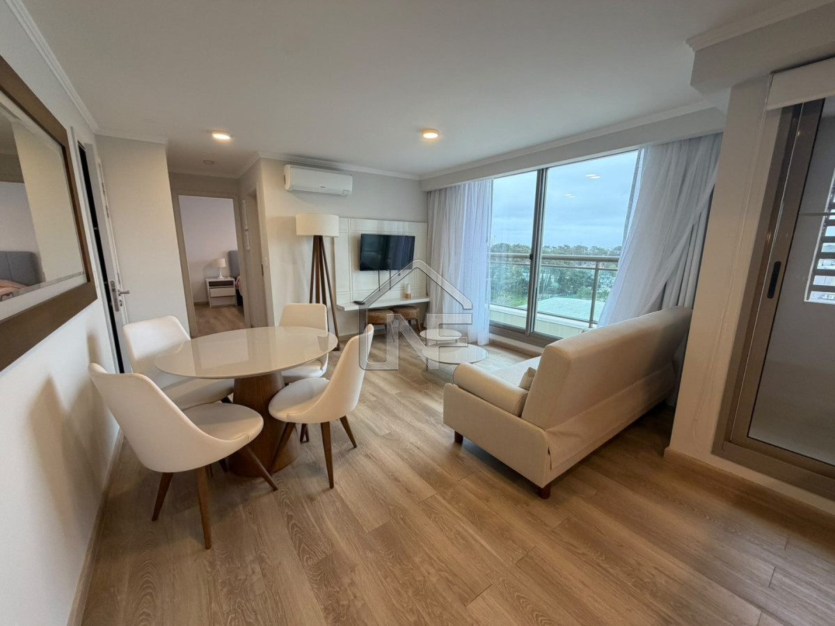 Moderno apartamento, Alquiler Anual
