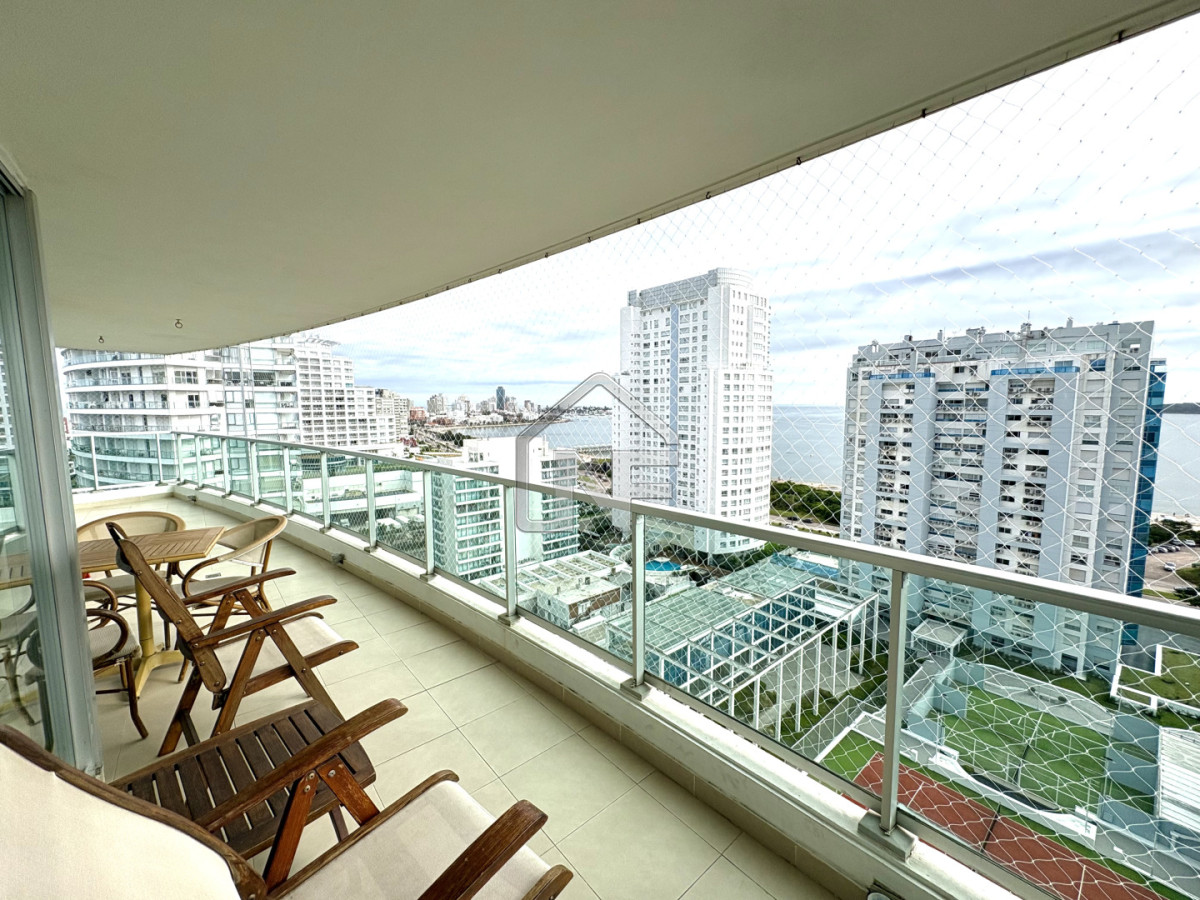 Apartamento en Mansa, Venta o Alquiler anual