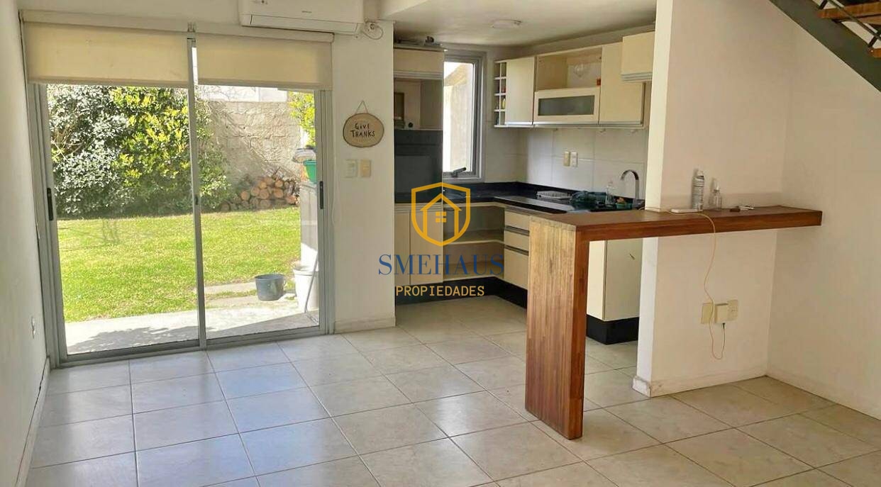 Casa en alquiler en El Pinar · Foto 1