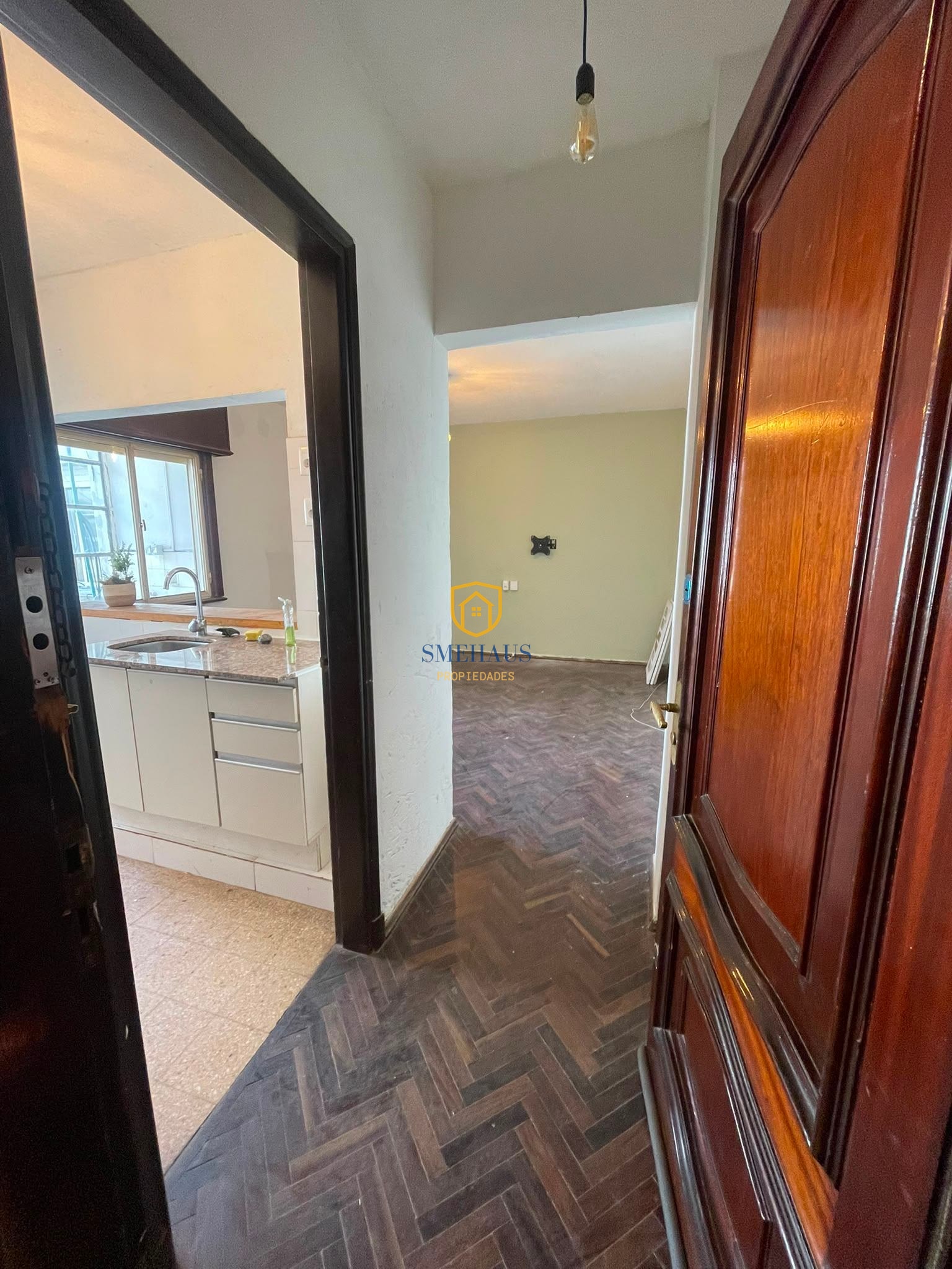Apartamento en alquiler en Ciudad Vieja con 2 dormitorios · Foto 10