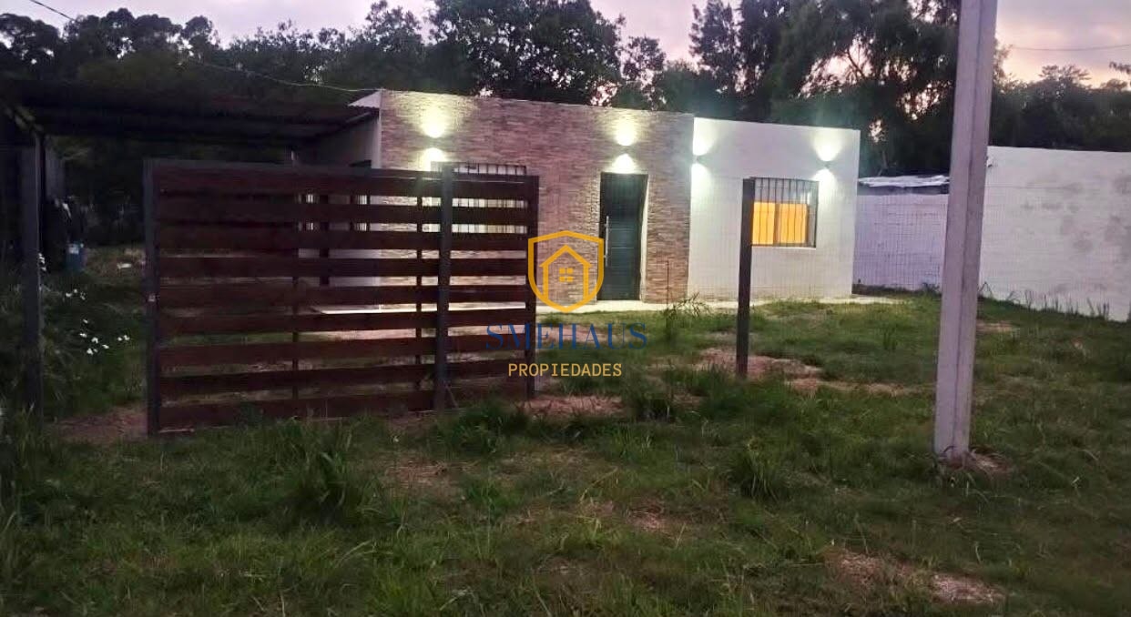 Casa en alquiler en Neptunia con 2 dormitorios · Foto 5
