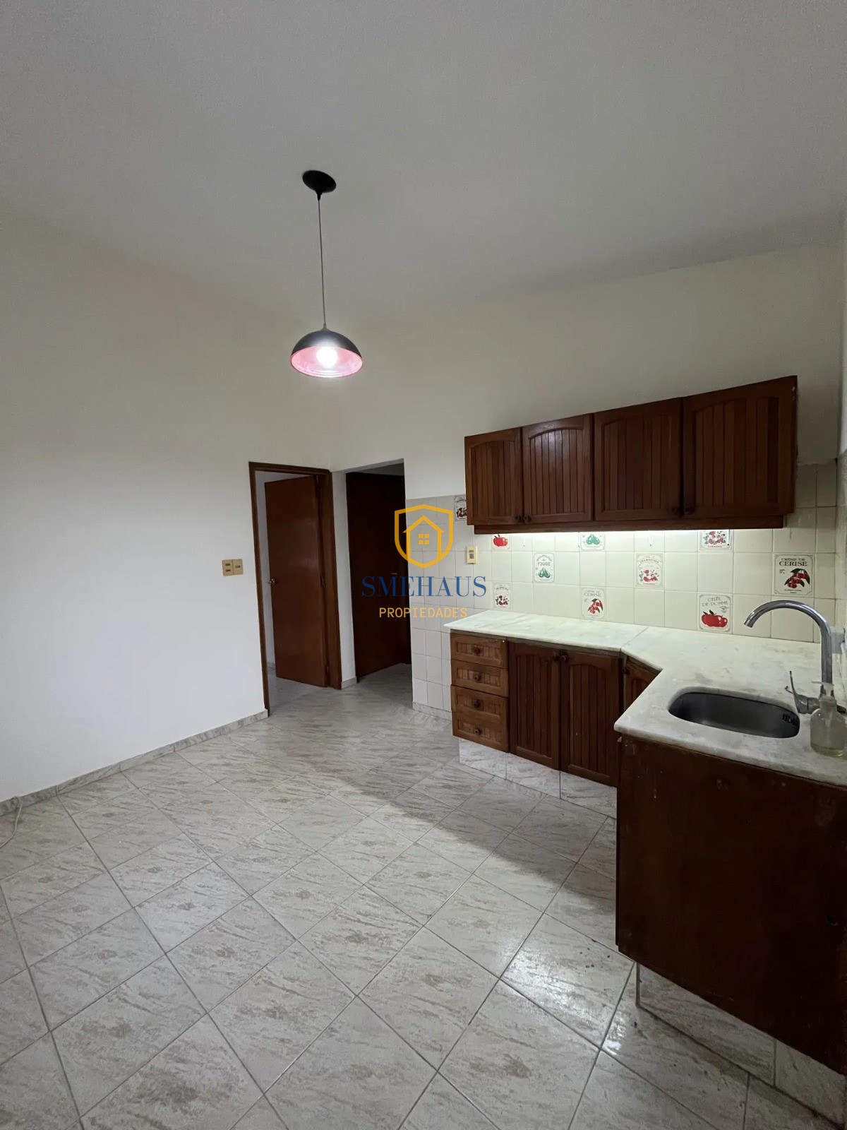 Casa en alquiler en Shangrilá con 2 dormitorios · Foto 2