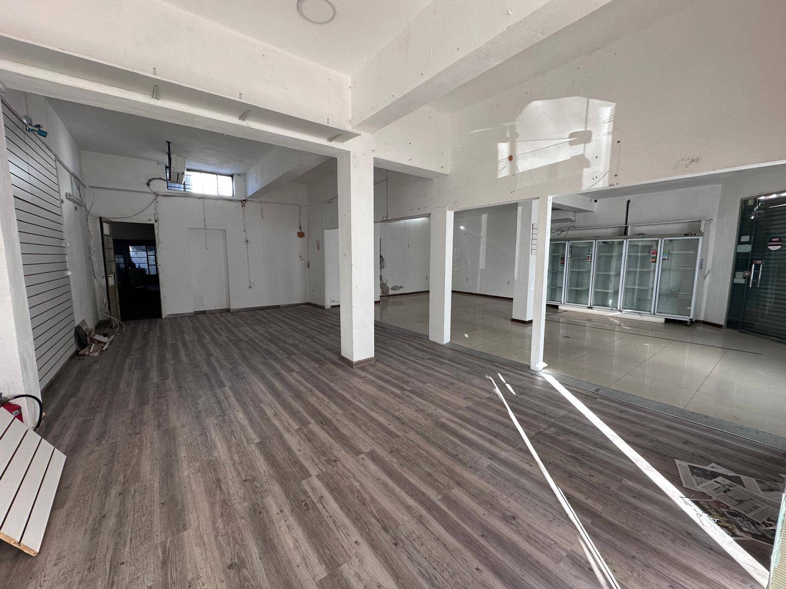 Local Comercial en alquiler con cochera en Canelones con 120 m2 · Photo 7
