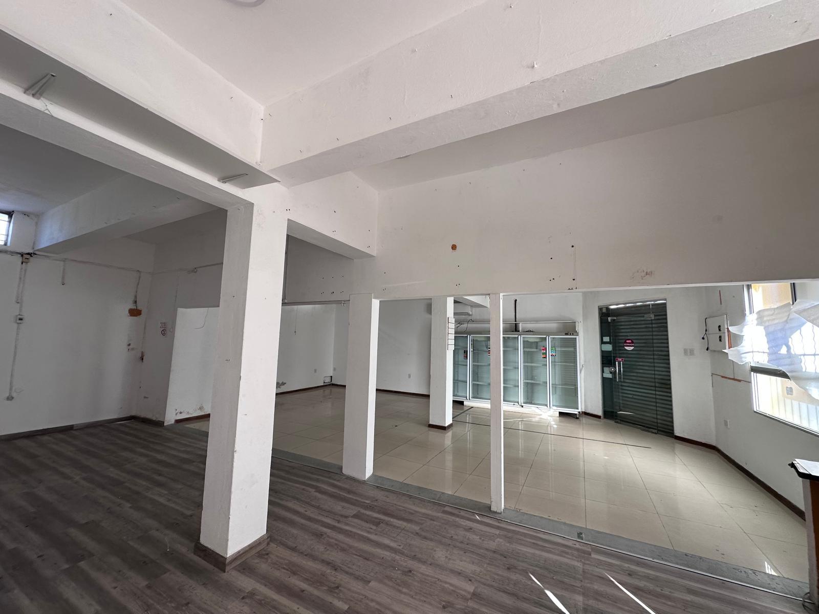 Local Comercial en alquiler con cochera en Canelones con 120 m2 · Photo 8