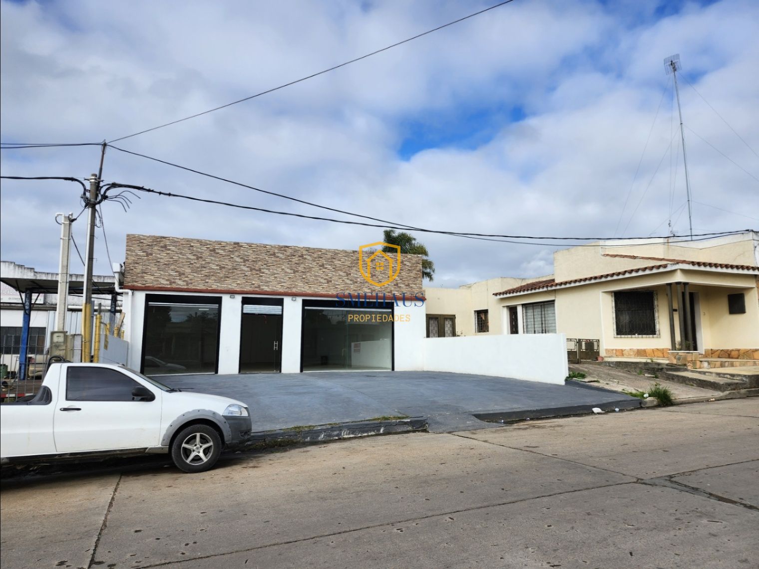 Local Comercial en alquiler en Sauce con 244 m2 a 2 cuadras de la plaza · Foto 3