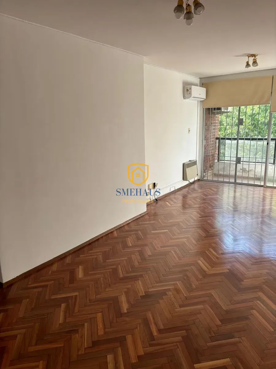 Apartamento en alquiler en Pocitos de 2  dormitorios con cochera · Foto 3